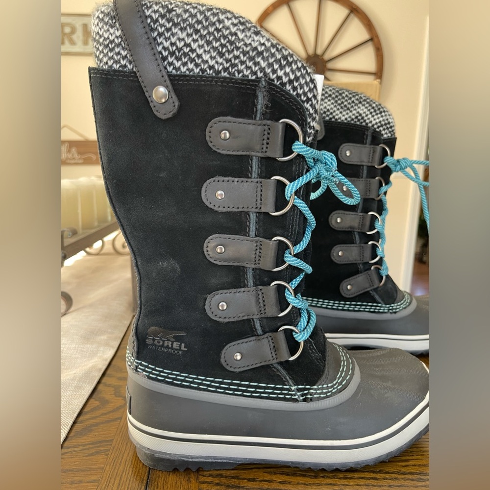 Sorel Joan of Arctic knit boot